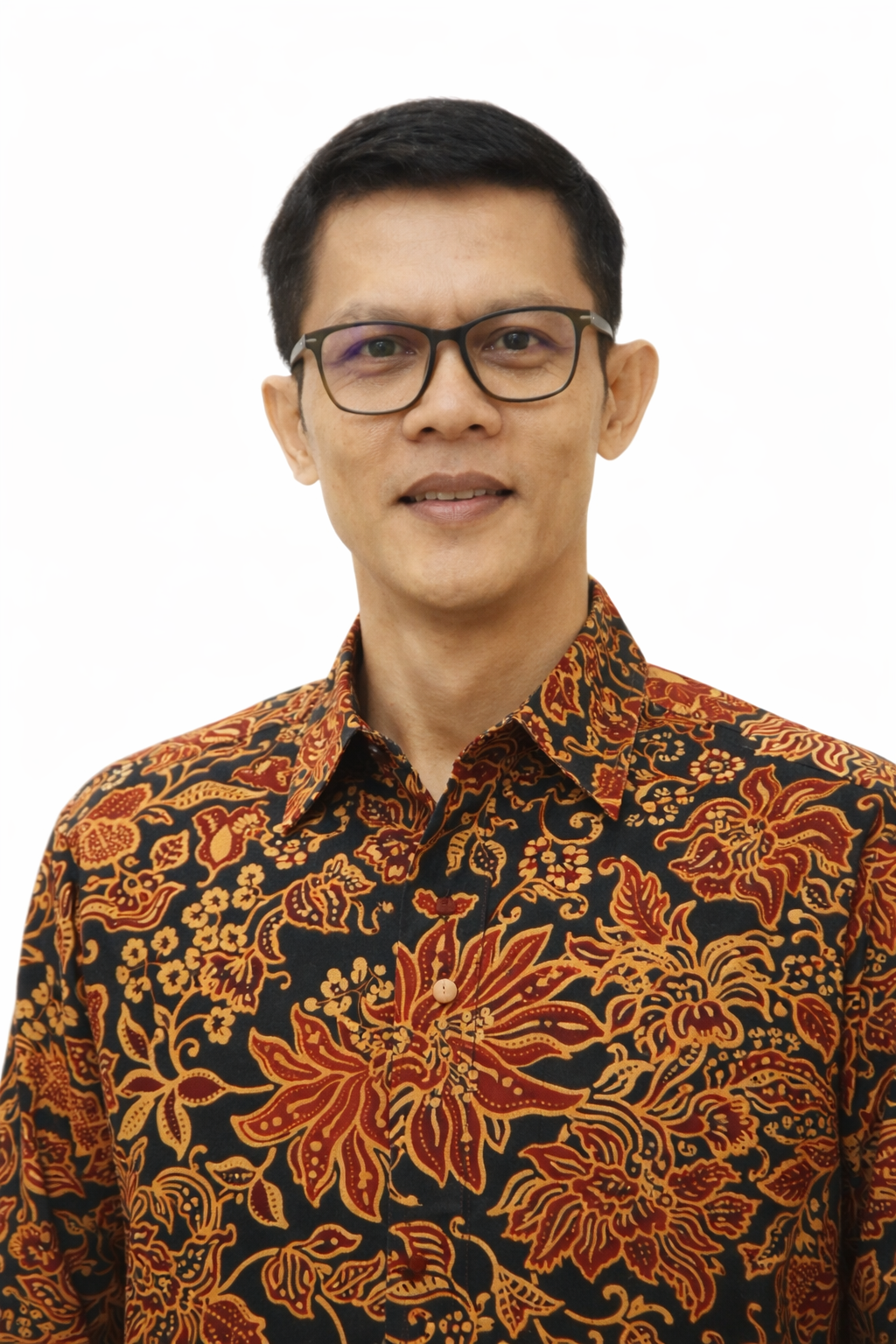 Prof. Dr. Budi Santoso, S.H., LL.M